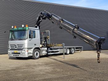 Mercedes-Benz ACTROS 2532 6x2 / HIAB CRANE / MACHINE TRANSPORTER